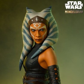 Ahsoka Tano Star Wars The Mandalorian Premium Format Figure by Sideshow Collectibles